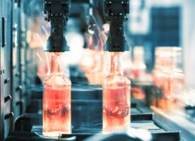 Fertigungstechniken in der Glasindustrie: Ein Überblick über moderne Prozesse Fertigungstechniken in der Glasindustrie: Ein Überblick über moderne Prozesse